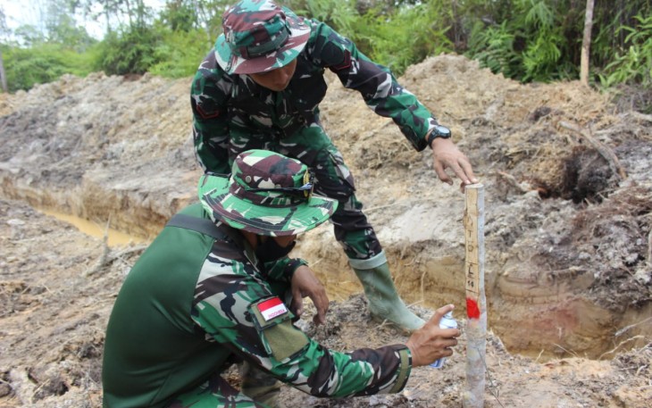 Satgas TMMD Pasang Patok Jalan Sepanjang 4.500 Meter di Desa Kampuri
