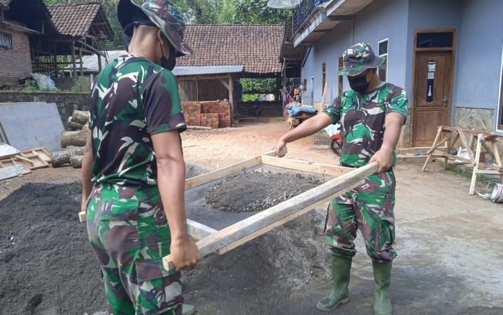 Pasir Halus Buatan Satgas TMMD 112 Kodim 0818