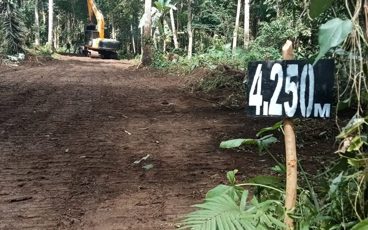 Lokasi pekerjaan Perintisan Jalan Pertanian Oleh Satgas TMMD kodim Bitung