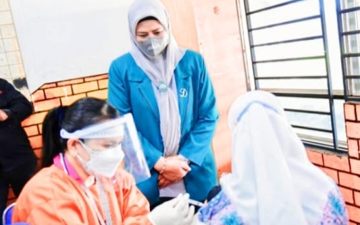 Gelaran vaksinasi pelajar oleh TP-PKK Kepri itu dilakukan kepada 600 pelajar di dua sekolah berbeda