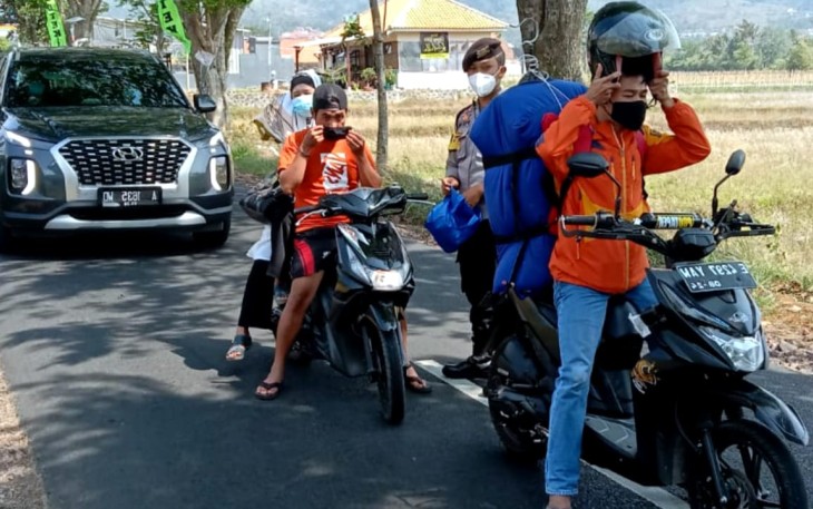 Polsek Cingambul Laksanakan Ops Yustisi Ingatkan Masyarakat Gunakan Masker 