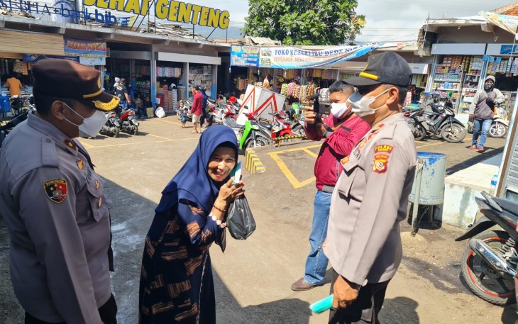 Penerapan Patuh Prokes di Wilayah Kecamatan Cilawu Dalam Rangka Menindak Lanjuti Inmendagri Nomor 47 Tahun 2021