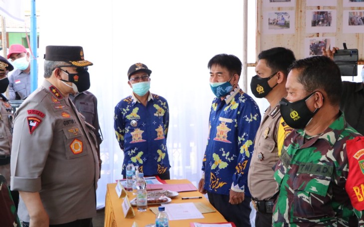 Kapolda Bengkulu Tinjau Pos Penyekatan PPKM Perbatasan Kepahiang