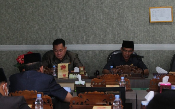 Paripurna Pandangan Umum Fraksi-Fraksi DPRD dan Jawaban Bupati Terhadap RAPBD 2022