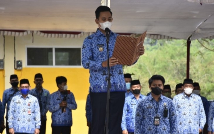 Bupati Kendal Pimpin Upacara HUT Kopri ke 50 di Curug Sewu 