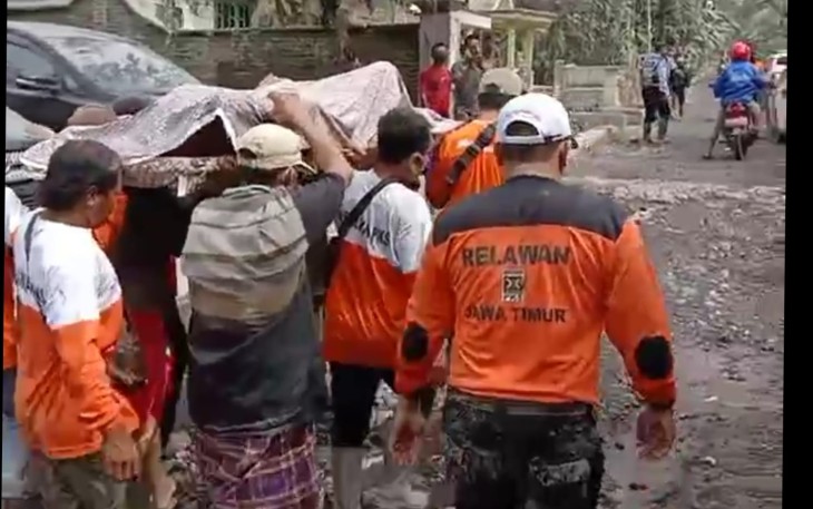 Tanggap Bencana Erupsi Semeru, PKS Jatim Buka 2 Pos Utama