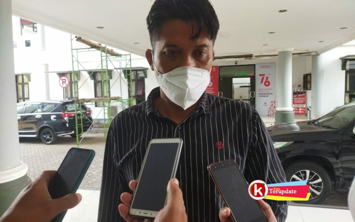 Ketua DPRD Kabupaten Blitar Suwito Saren Satoto (foto : Faisal NR / Klikwarta.com)