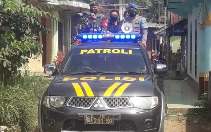TNI Polri Bersama berikan edukasi kepada masyarakat