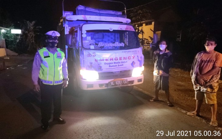 Polres Rejang Lebong Beri Pengawalan