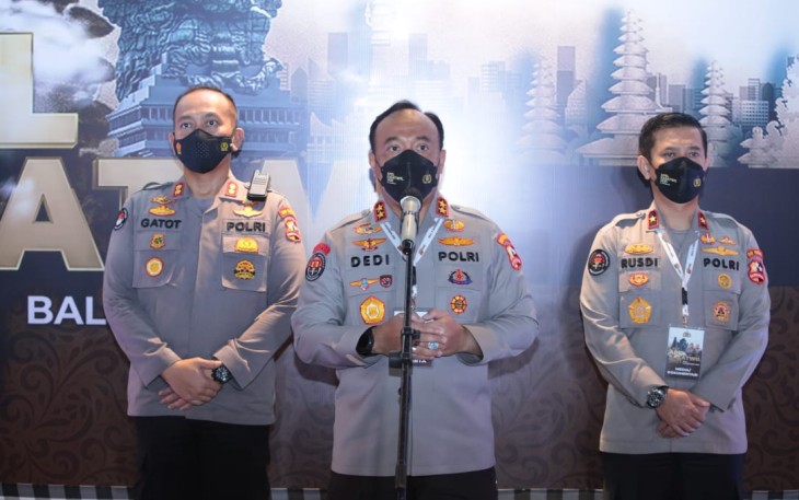 Kadiv Humas Polri Irjen Dedi Prasetyo Bersama Mabes Polri