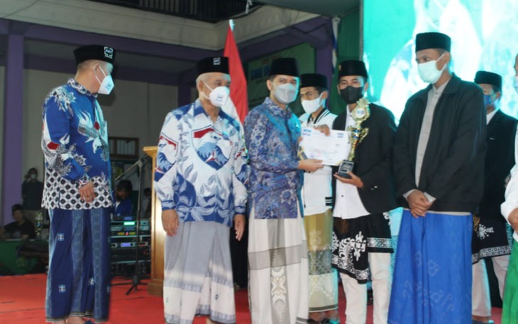 AHY dan Emil Dardak Sapa Kyai di Banyuwangi