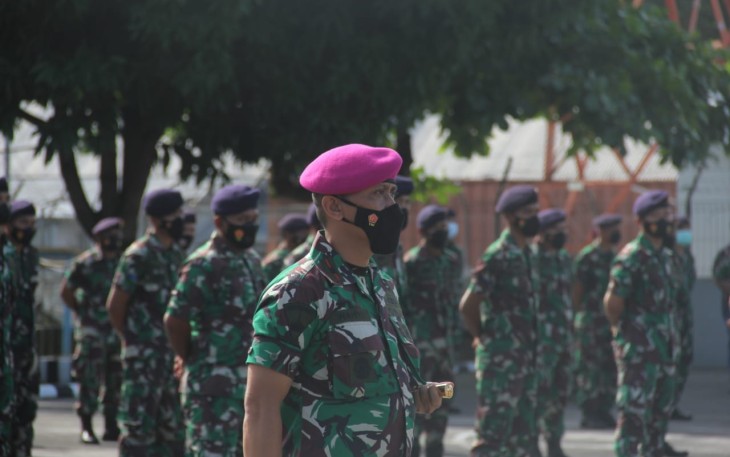 Danyonmarhanlan VIII Bitung saat mengikuti apel