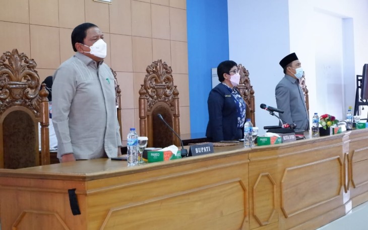 DPRD Kabupaten Bengkulu Utara kembali menggelar rapat paripurna dengan agenda Jawaban Eksekutif atas Pandangan Umum (PU) Fraksi-fraksi DPRD Kabupaten Bengkulu Utara 