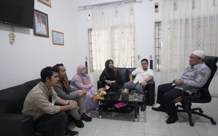 PT Paragon Corporation mengunjungi Dinas Komunikasi dan Informatika Kota Padang Panjang.