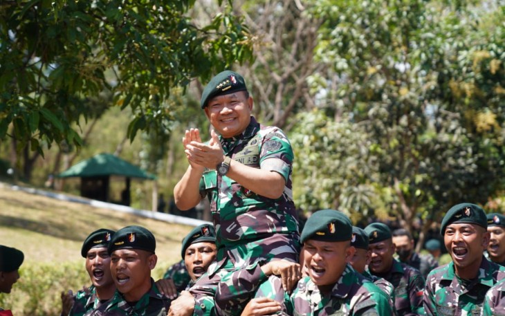  Kasad saat Cek Kesiapan Operasi Yonif RK 744/SYB