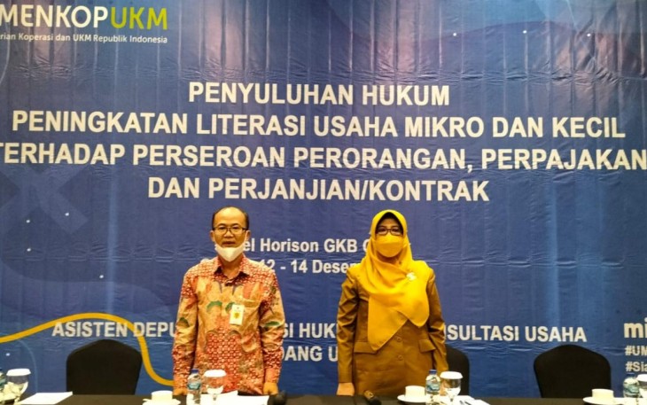 Penyuluhan Hukum Pelaku UKM di Gresik Jawa Timur 