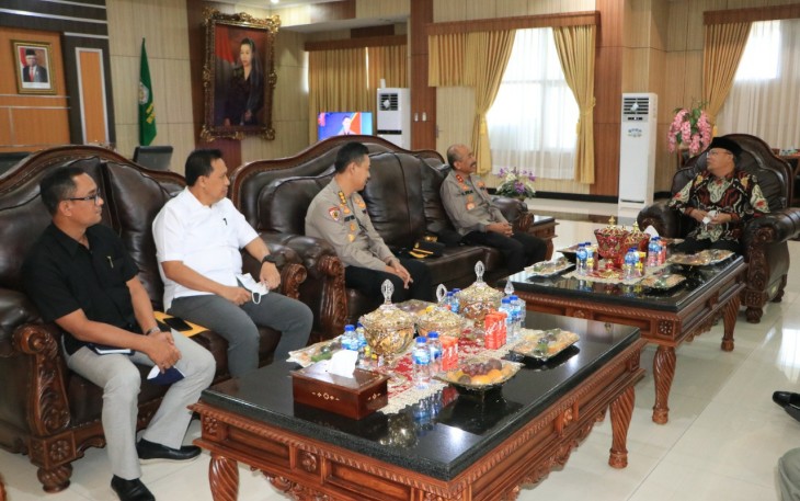 Kapolda Bengkulu Silahturahmi Ke Gubernur Bengkulu