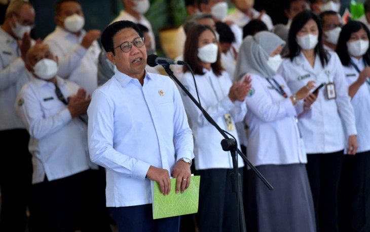Mendes PDTT, Abdul Halim Iskandar (Gus Halim) dalam Apel Gabungan yang digelar pada Senin (26/12/2022).