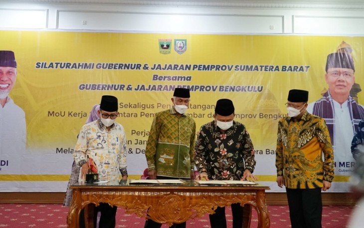  Pemerintah Provinsi Bengkulu dan Pemerintah Provinsi Sumatera Barat (Sumbar) melakukan penandatanganan MoU