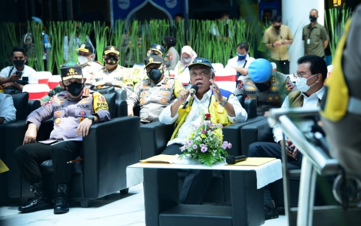 Menteri PUPR Basuki Hadimuljono saat memberi sambutan