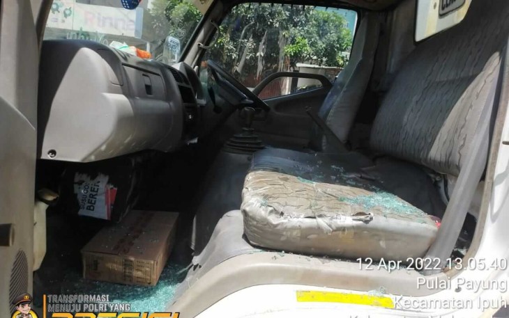 Pasca kejadian pencurian modus pecah kaca.
