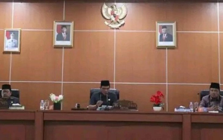 Paripurna DPRD Benteng 