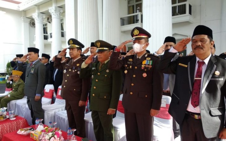 Sekda Kepahiang saat Pimpin Upacara Peringatan Hari Pahlawan 2022