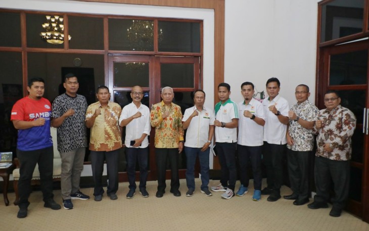 Bupati saat Terima Audiensi KONI dan Olahraga Sambo Kabupaten Asahan