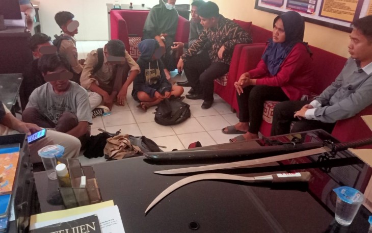 Lima pelajar pasca diamankan polisi