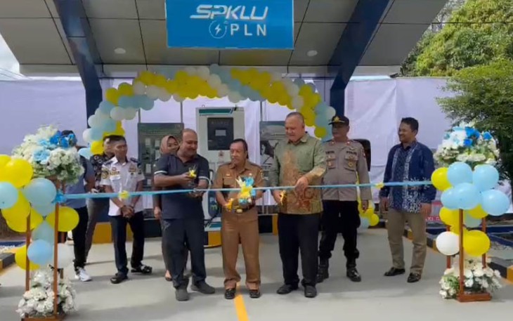 Peresmian SPKLU di Sanggau