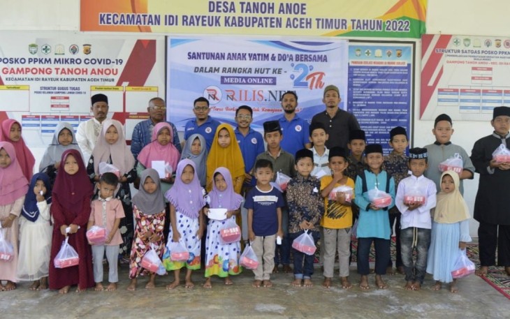 Doa Bersama dan Santuni Puluhan Yatim