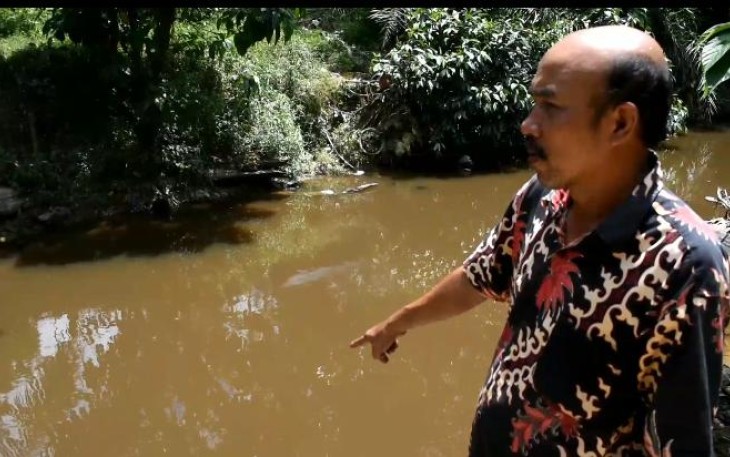 Kondisi sungai diduga tercemar limbah