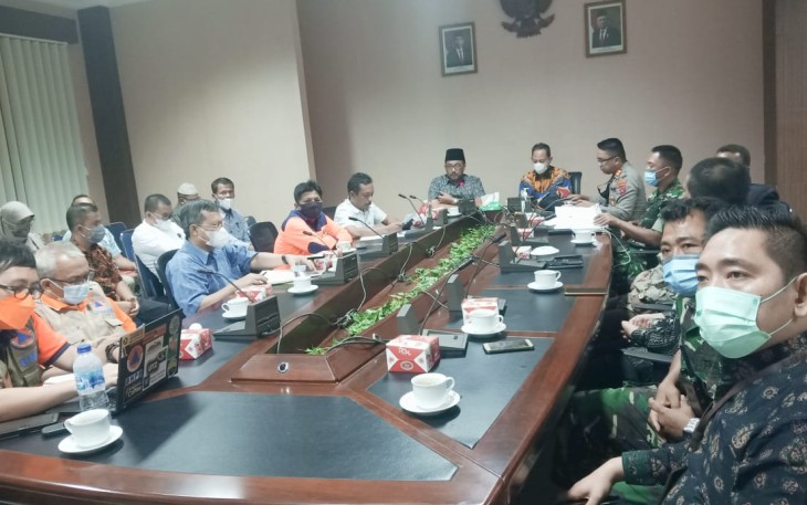 Rapat gabungan