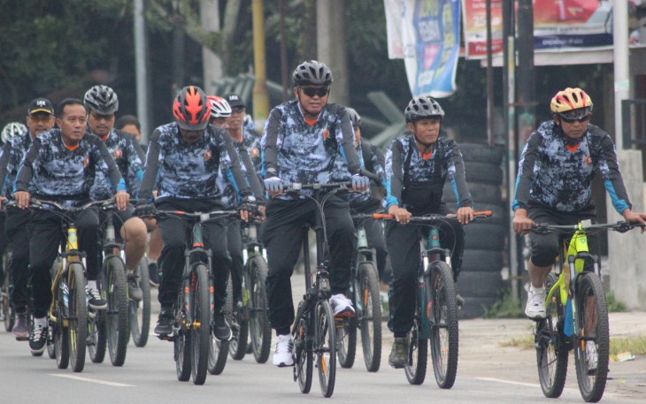  Gowes Komunitas 1016 Club Cycling Kodim 1016 Palangka Raya