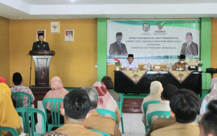 Sekda Hamka Sabri, saat membuka Rakor Unit Pengumpulan Zakat (UPZ), di Aula Baznas Provinsi Bengkulu, Senin (21/3). 