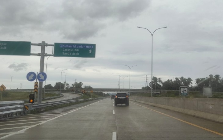 Jalan Tol Banda Aceh-Seulimeum 50 Km