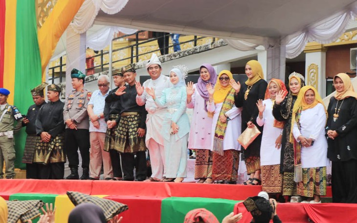 Pawai Budaya Sempena HUT ke-74 Kabupaten Bintan 