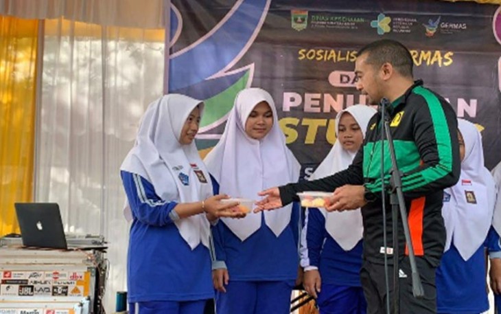 Wakil Gubernur Sumbar Audy Joinaldy melakukan sosialisasi Gerakan Masyarakat Hidup Sehat di SMAN 1 Bonjol, Kabupaten Pasaman.