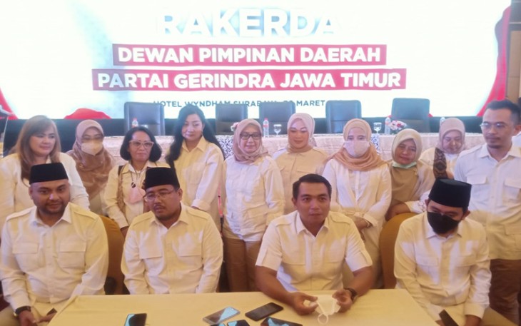 Jumpa Pers usai Rapat Kerja Daerah (Rakerda) Partai Gerindra Jatim yang digelar di Windham hotel, Rabu (30/03/22).