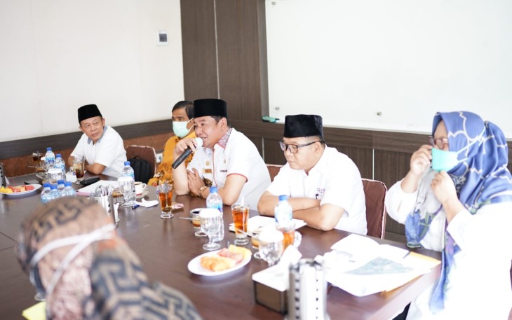 Wagub Bengkulu, Rosjonsyah, menerima audiensi Organisasi Persatuan Masyarakat Lebong (Pamal) di Ruang Rapat VIP RM Sederhana KM 7 Bengkulu