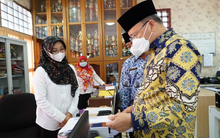 Gubernur Rohidin Mersyah, SIDAK ke Dikbud dan Disperindag