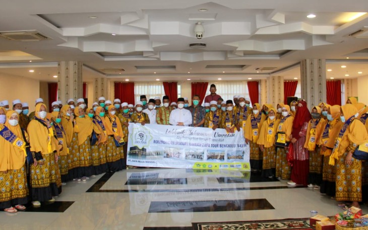 Gubernur Rohidin Lepas 65 Jamaah Umroh asal Kabupaten Bengkulu Utara