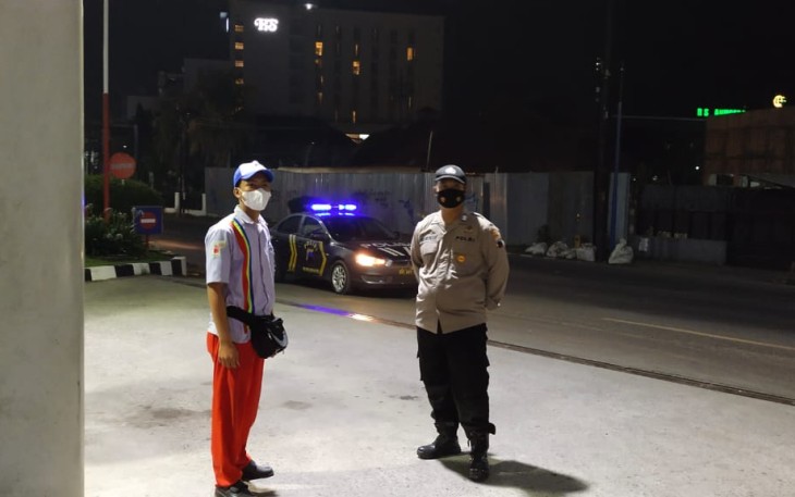 Jajaran Polsek, Polres Pekalongan Kota intensifkan patroli blue Light 