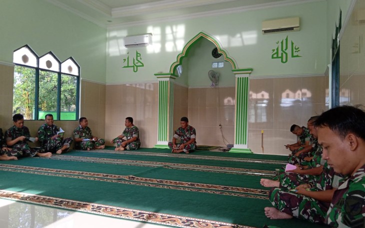 Yasinan dan doa bersama personel Militer dan PNS Kodim 1016 Palangka Raya