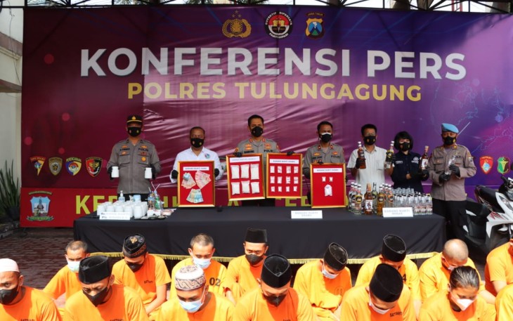 Konferensi Pers Polres Tulungagung, hasil ungkap kasus Narkoba selam Januari 2022