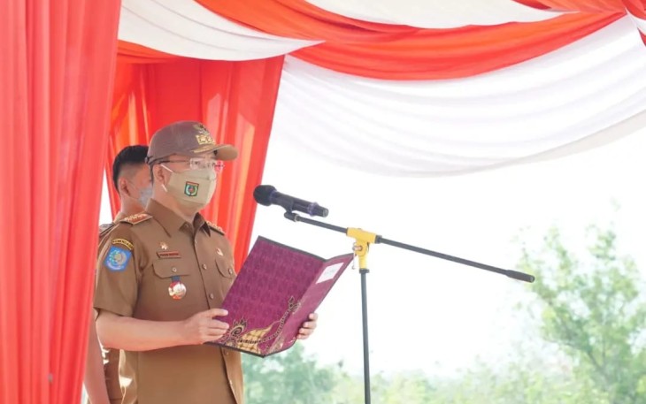 Rohidin Mersyah, saat menjadi pembina apel Bulan Keselamatan dan Kesehatan Kerja (K3) Nasional tingkat Provinsi Bengkulu