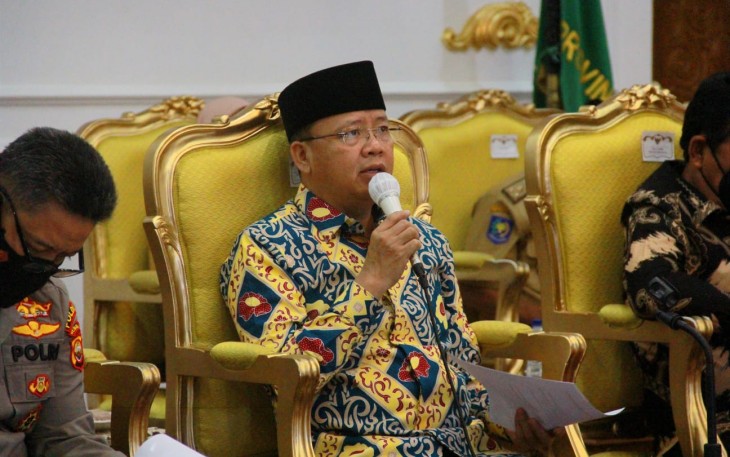 Gubernur Rohidin Mersyah, saat Rakor Penanganan COVID-19 bersama Forkopimda Provinsi Bengkulu 
