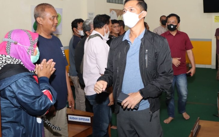 Kapolres Karanganyar Danang Kuswoyo (berjaket hitam) saat bersilaturahmi bersama Forum Jurnalis Karanganyar.