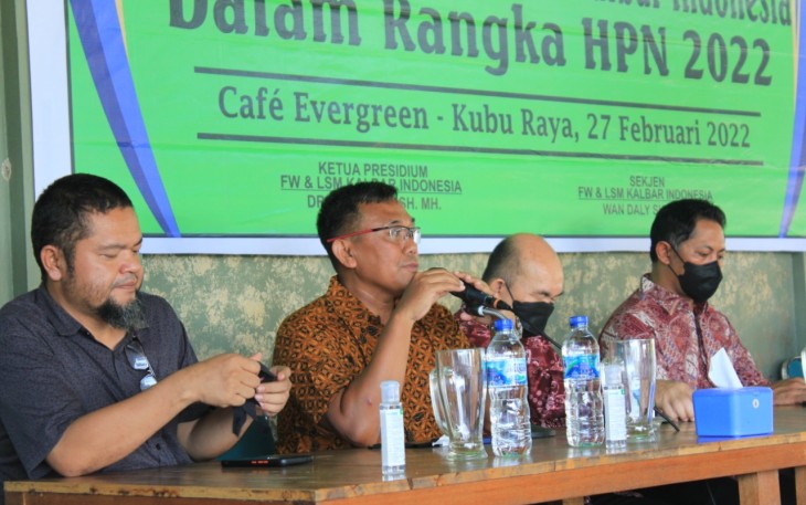 Ngopi Bareng Forum Wartawan dan LSM Kalimantan Barat