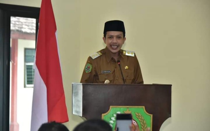 Wakil Bupati Trenggalek, Syah Muhamad Natanegara, saat menghadiri pertemuan antar perguruan pencak silat, di aula kantor Bakesbangpol, Selasa (15/3/2022)